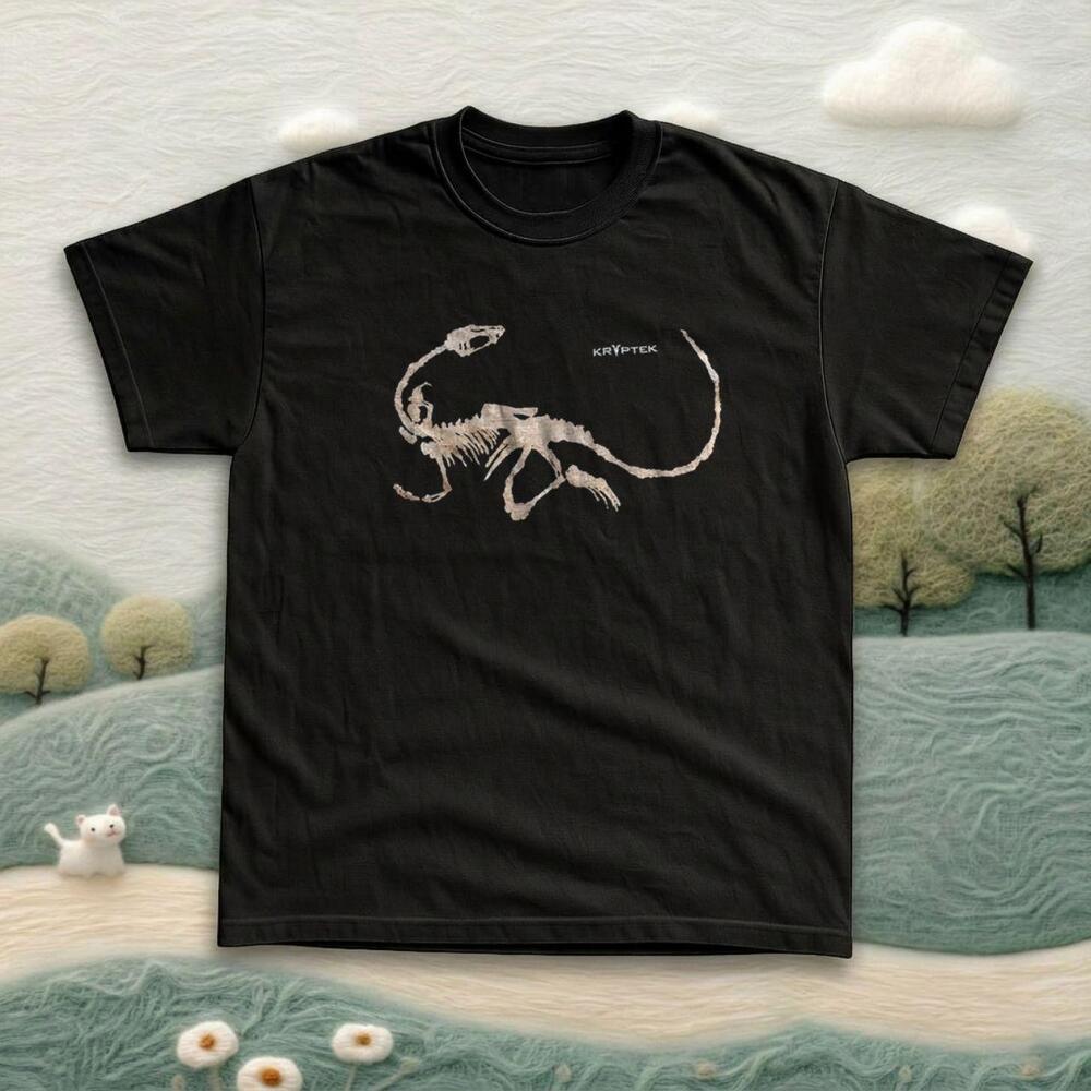 Gildan Dinosaur Skeleton Style Black Graphic Tee ´